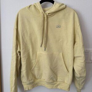 Alo Yoga Accolade Hoodie in Buttercream - S